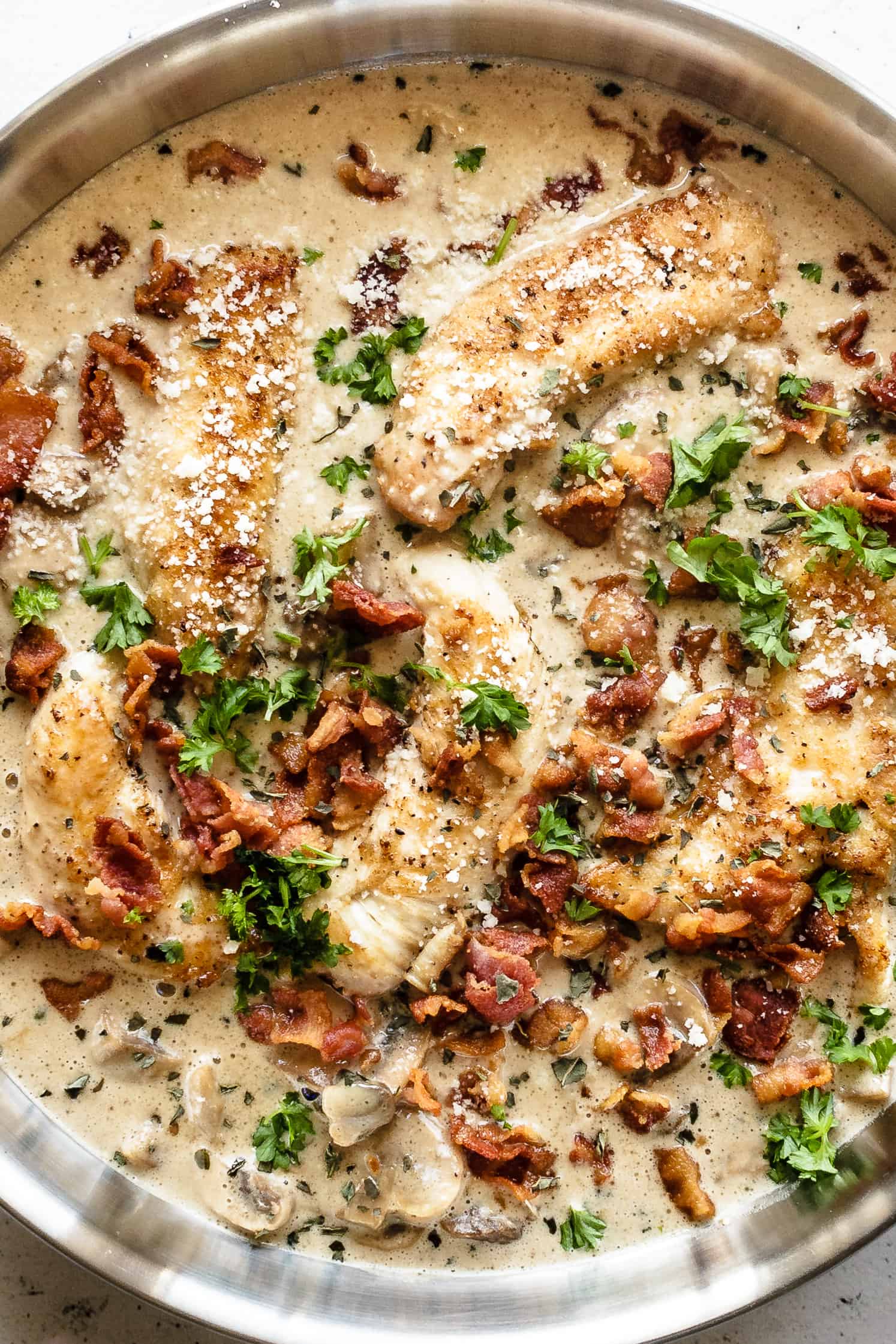 opskrift med kylling, bacon og svampe