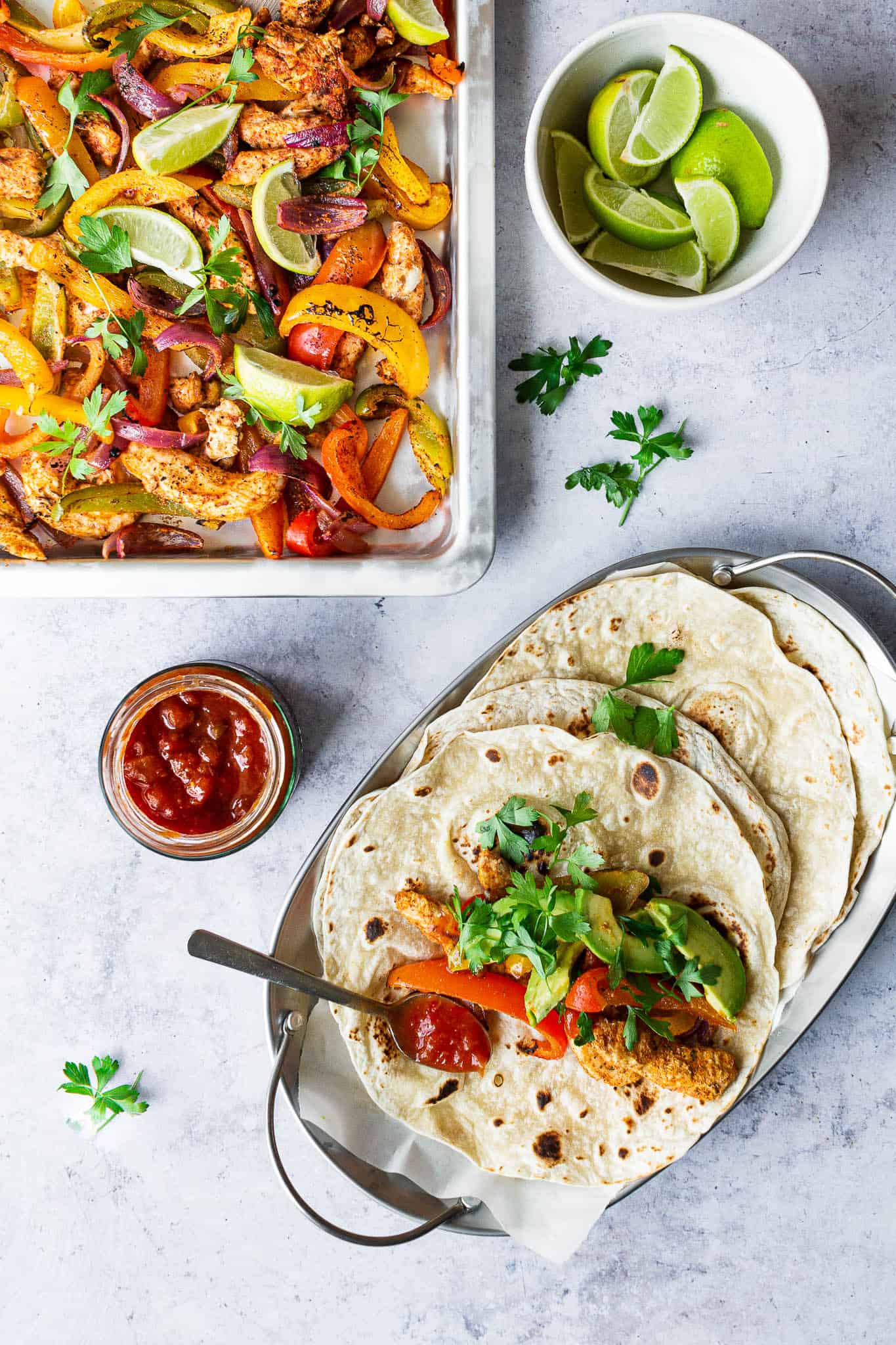 Fajitas med kylling og peberfrugt - opskrift på mexicansk mad