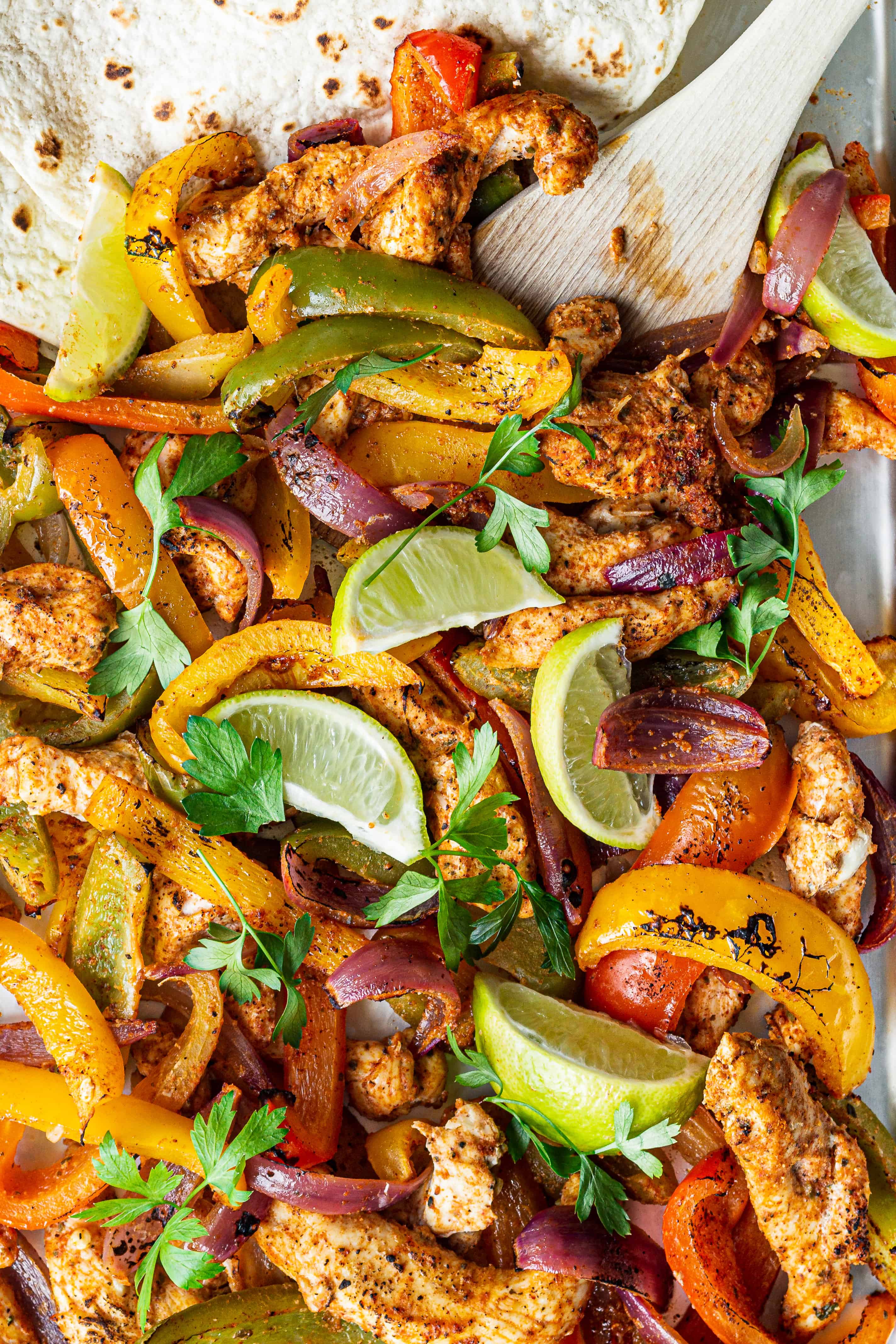 Fajitas med kylling og peberfrugt - opskrift på mexicansk mad (2)