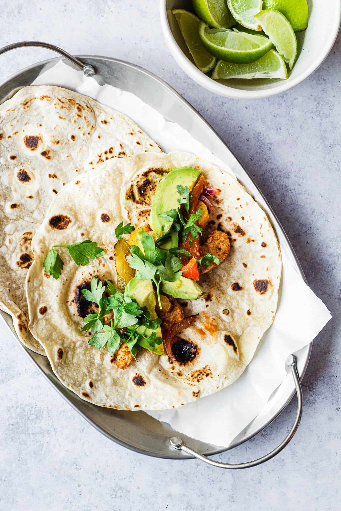 Fajitas med kylling og peberfrugt - opskrift på mexicansk mad