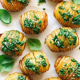 hasselback kartofler - opskrift på hasselbagte kartofler