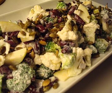 vitaminbombe-salat-med-marineret-kalkunstrimler