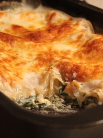 Fedtfattig, vegetarisk spinatlasagne