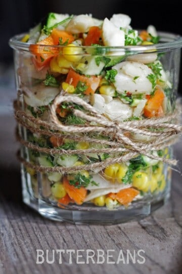 Sund og mættende salat med butterbeans
