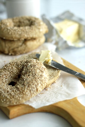 bagels med sesam