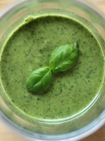 Hjemmelavet pesto