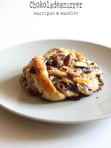 chokoladesnurrer med marcipan