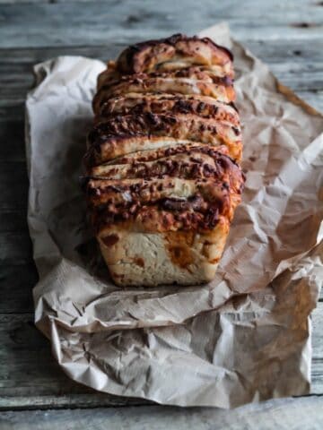 Pull Apart Pizza Bread