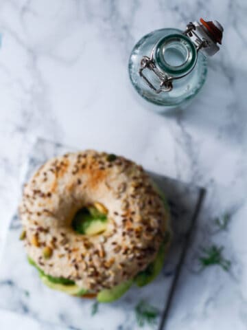 grove bagels - opskrift bagelse - avocado sandwich