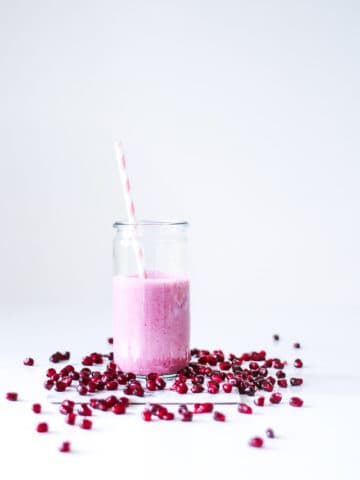 Pomegranate smoothie - granatæble smoothie - tranebær smoothie - opskrift